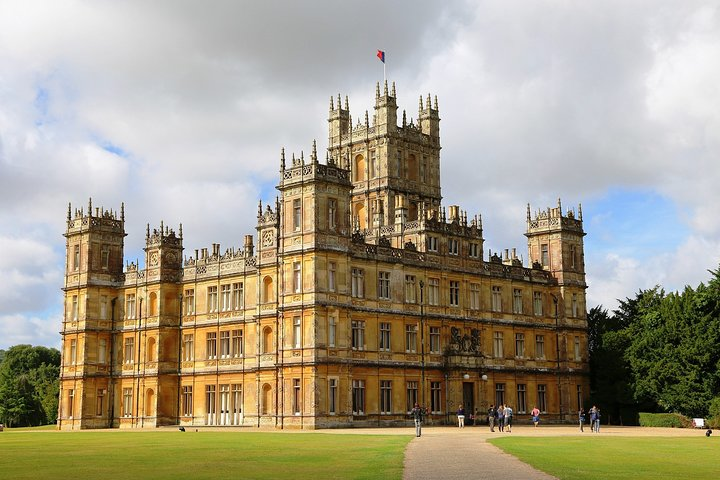 Private Downton Abbey Tour, including Bampton, Cogges Farm, and Highclere - Photo 1 of 25